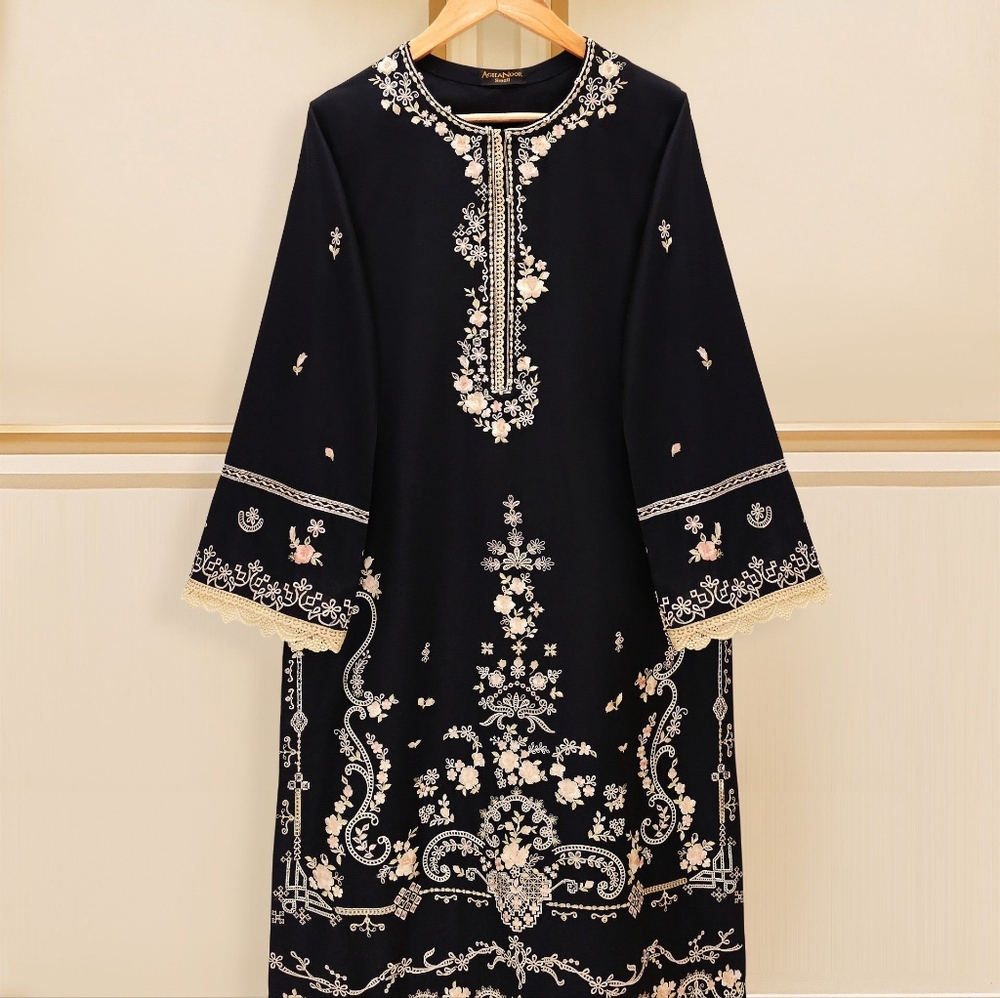 Agha noor kurti